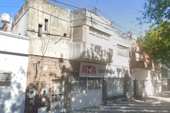 Encontraron un cadáver tras una denuncia por usurpación en zona sur: investigan las causas de muerte