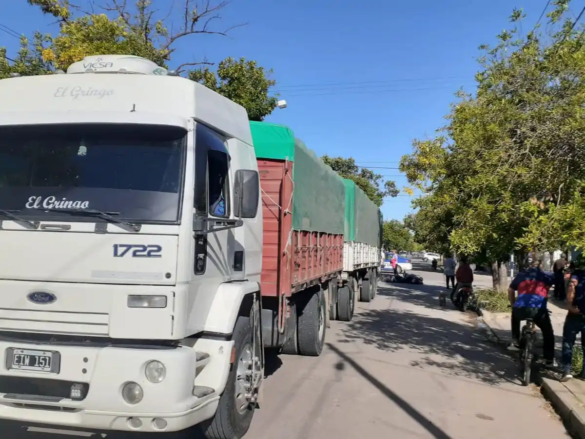 Identificaron al motociclista de 32 años fallecido tras chocar con un camión en La Florida 