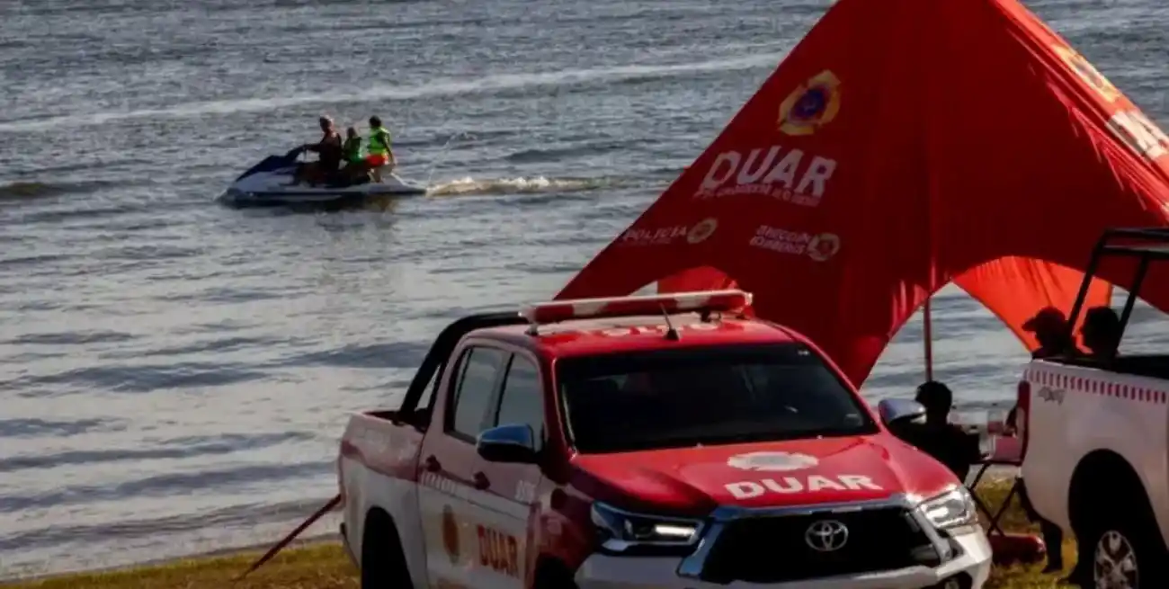 El hombre desaparecido no habría tenido puesto el chaleco salvavidas.