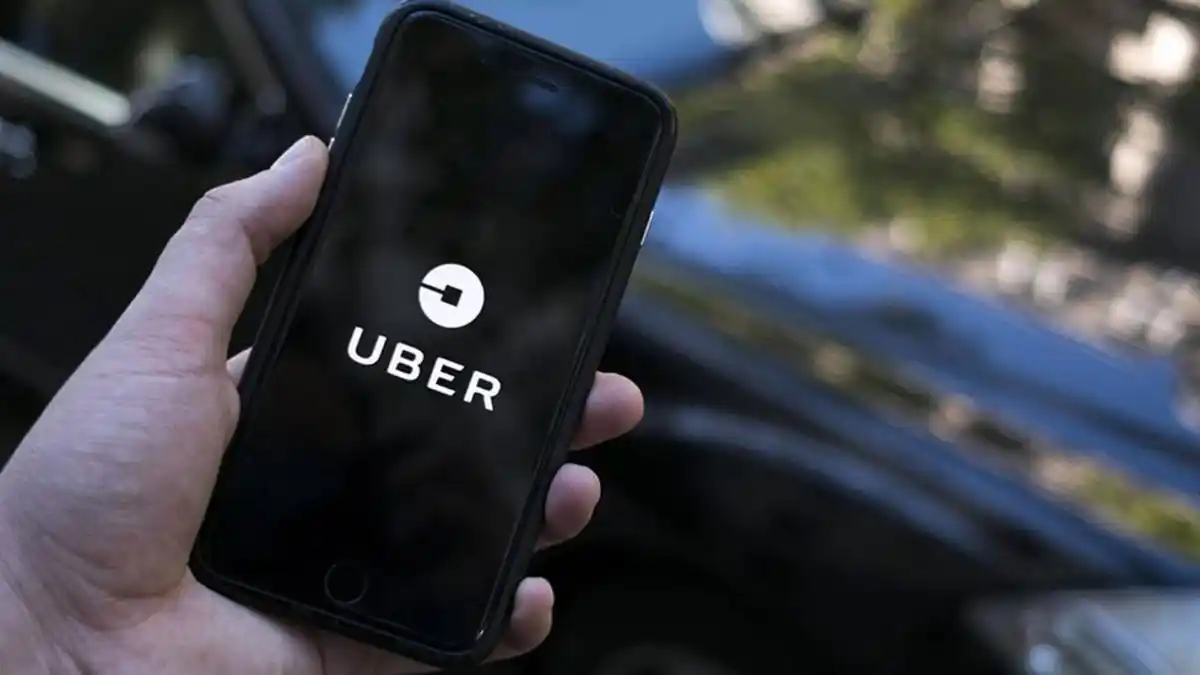 Uber: “El tema debe discutirse en una audiencia pública”, advierte González