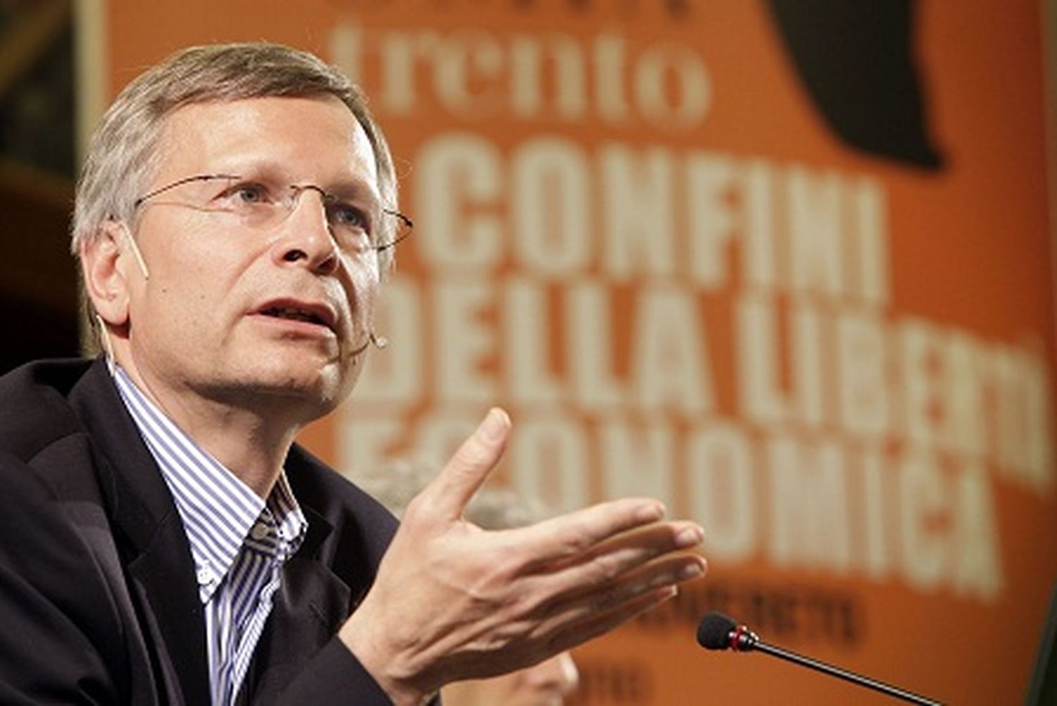 Ahuyentar el fantasma de la mega devaluación