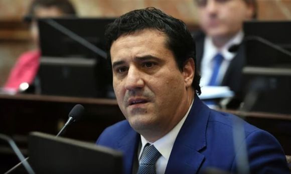 El senador Abad reclamó que se declare al IOMA en situación de emergencia