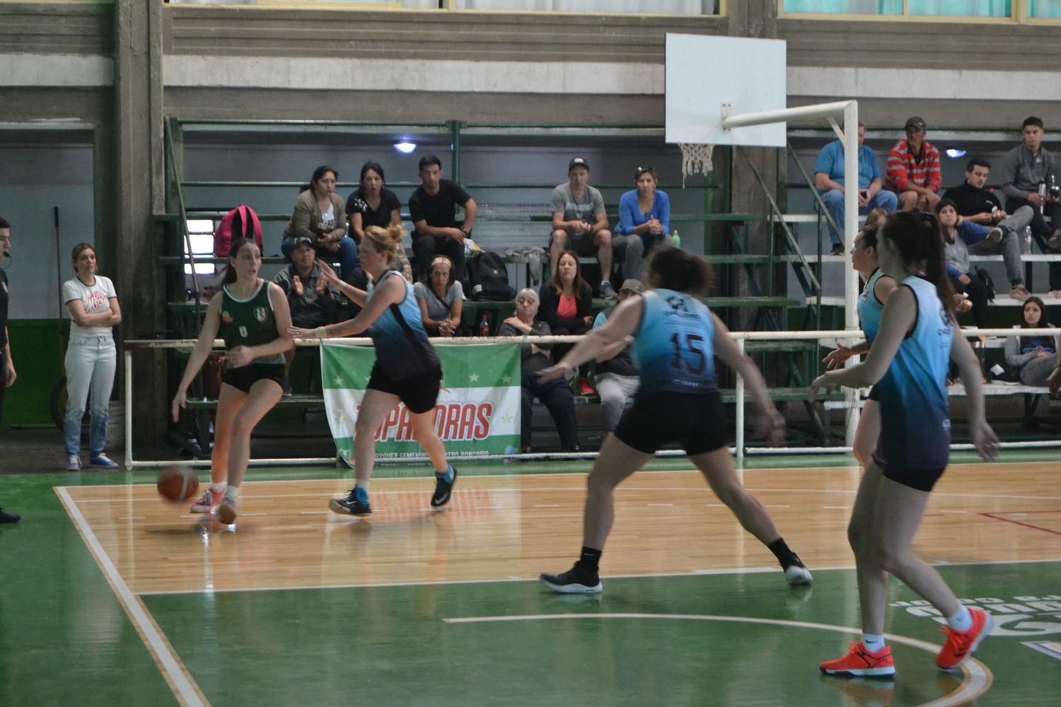 Maxibasquet femenino