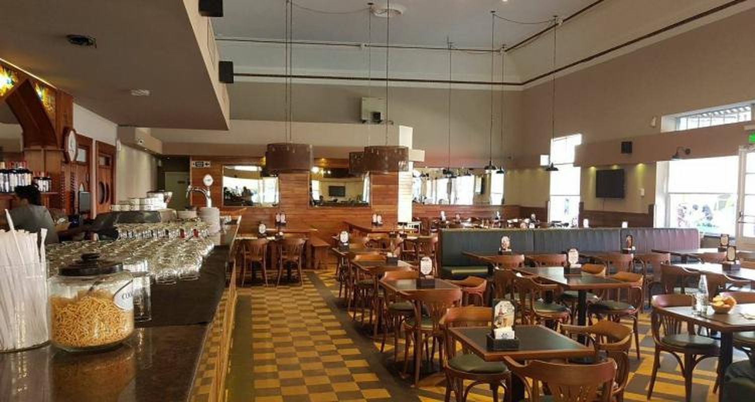 Fase 4: restaurantes y bares podrán abrir de 6.00 a 00.00 y hay locales que ya tienen reservas