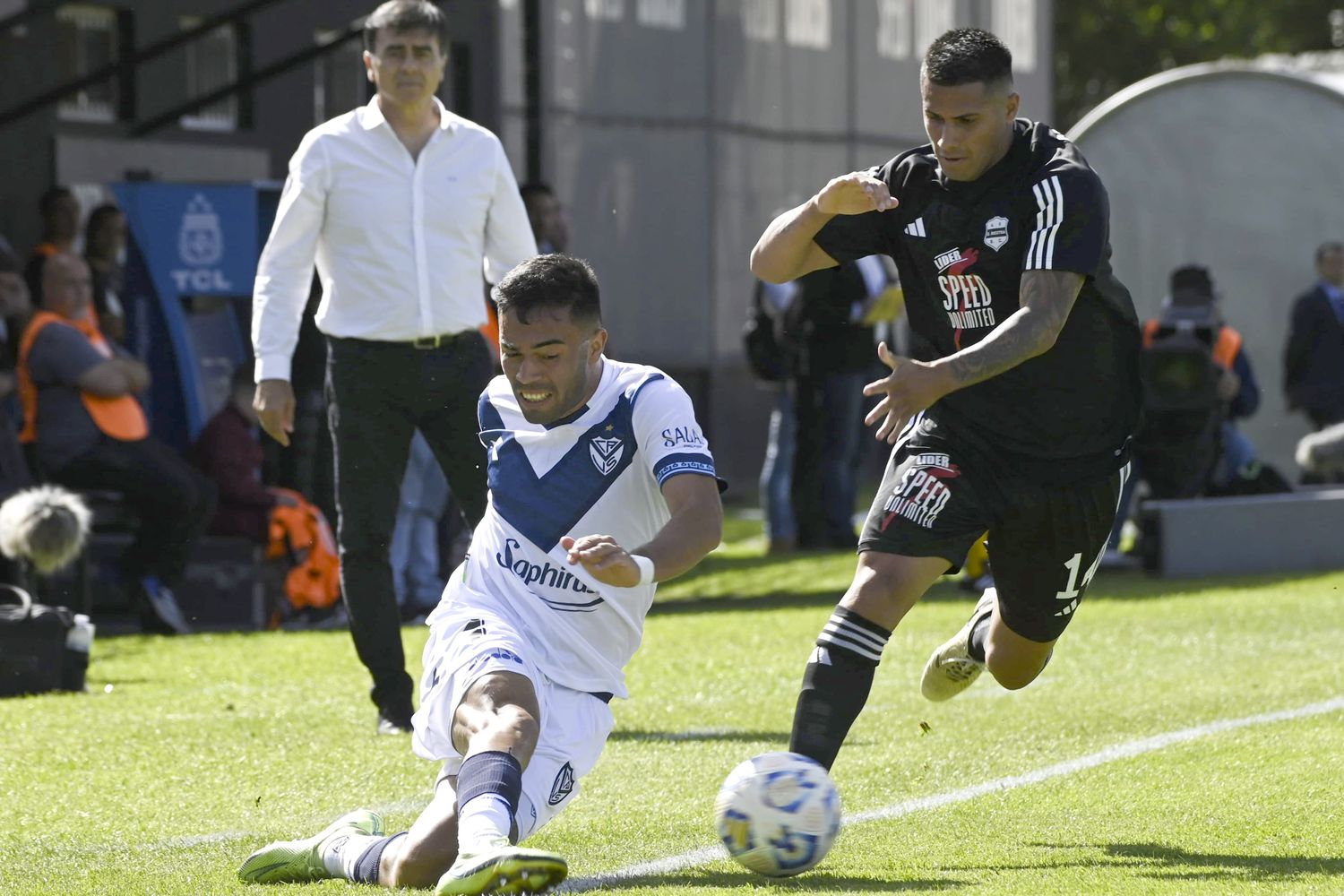 Vélez lo ganaba, pero dejó pasar la chance.