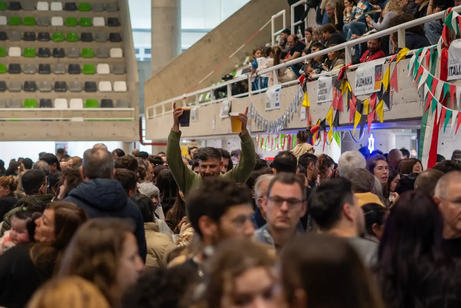 Miles de rafaelinos celebraron los 145 años de Rafaela en una histórica Fiesta de las Culturas - 2