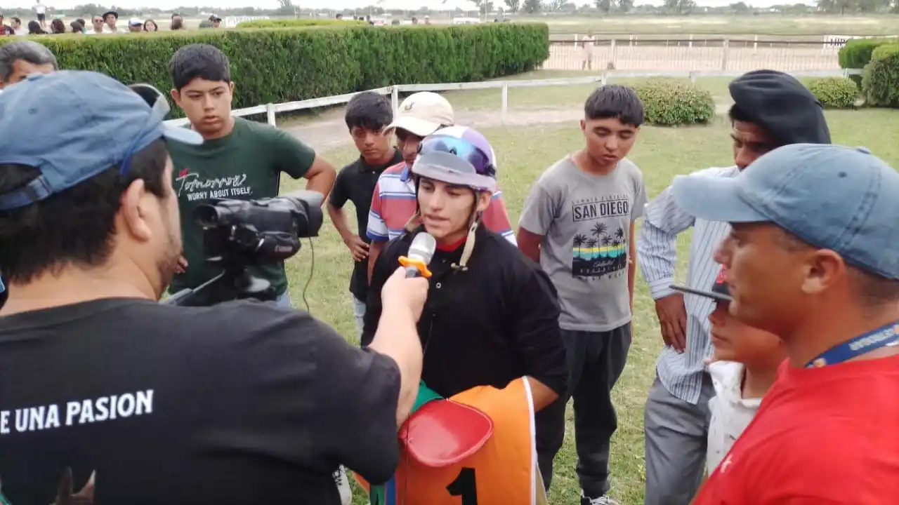 Turf: cierre de temporada con grandes definiciones y destacadas actuaciones