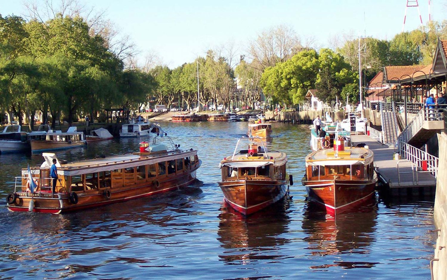 Islas de Tigre: Continúa el paro de conductores del transporte fluvial por tiempo indefinido