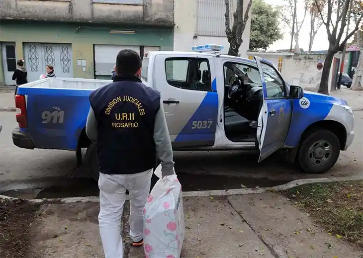 Policía acusó a superior de filtrar dato de allanamiento