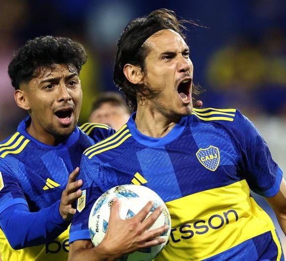 Con tres goles de Cavani, Boca le ganó a Belgrano y se acercó a los puestos de playoffs