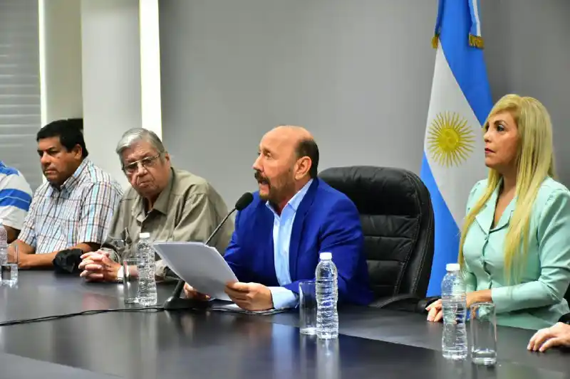 AUMENTO PARA LOS TRABAJADORES ESTATALES