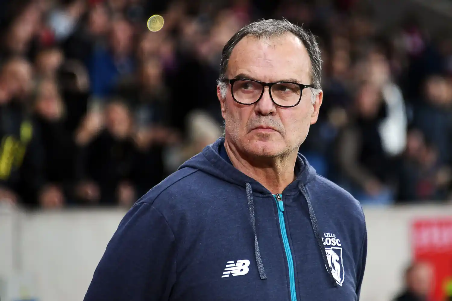 El equipo de Bielsa cayó pero sigue en lo más alto