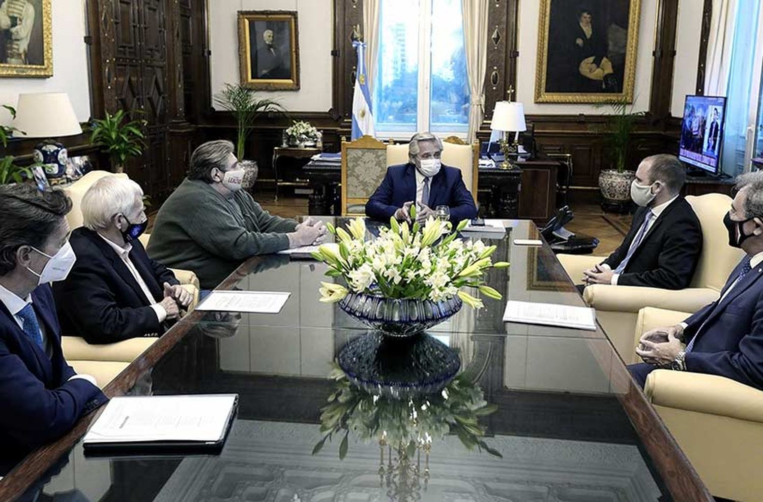 El Gobierno y automotrices avanzan para declarar estratégico al sector para más inversión y empleo