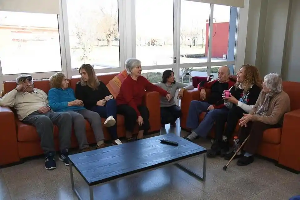 Ejemplar Residencia de Adultos Mayores en María Teresa