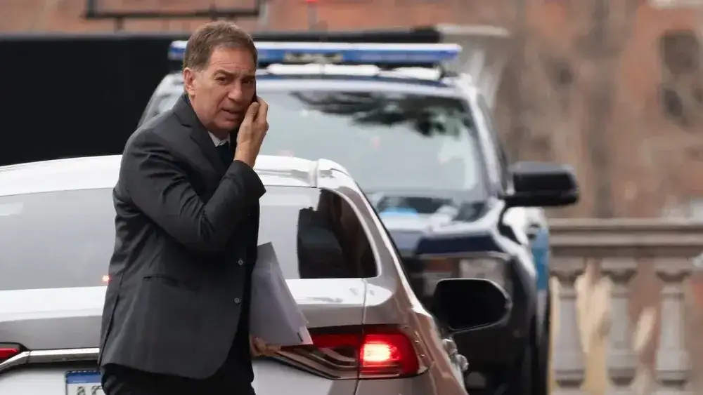 Santilli acusó al kirchnerismo de querer "desestabilizar" a Milei tras los incidentes en la marcha universitaria
