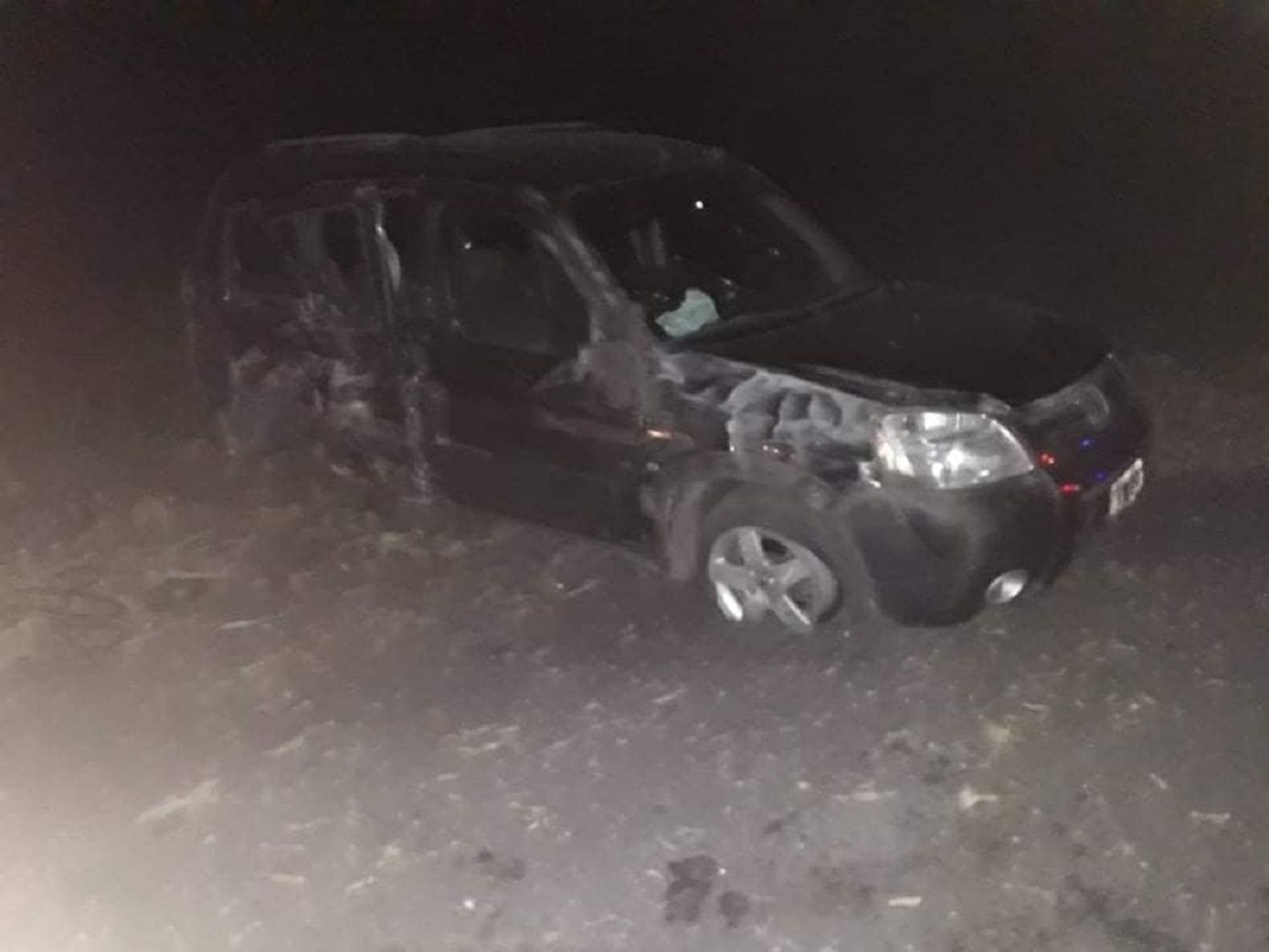 Tres heridos tras un violento choque entre dos camionetas en la Ruta Provincial 20