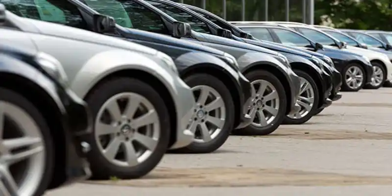 Capturan a mafiosos que estafaban con carros importados