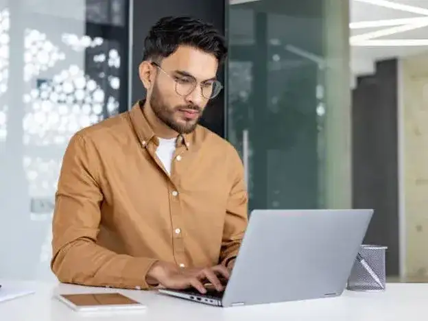 El archivo, el público y la taquilla: tres razones por las que el sector cultural necesita su propio sitio web