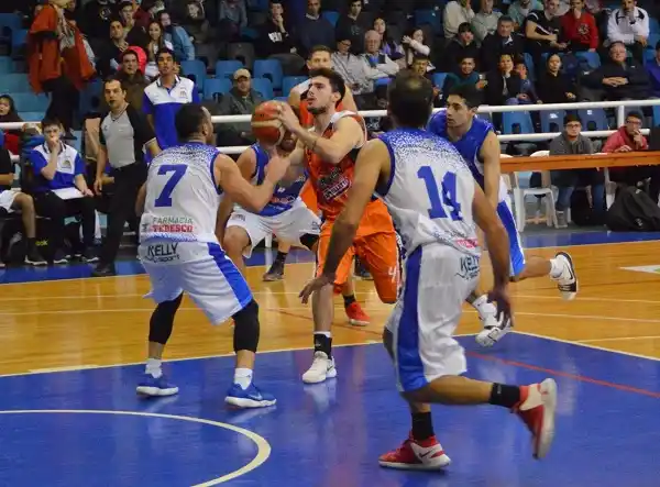 Gualeguaychú se quedó sin resto y Santa Elena logró el bicampeonato