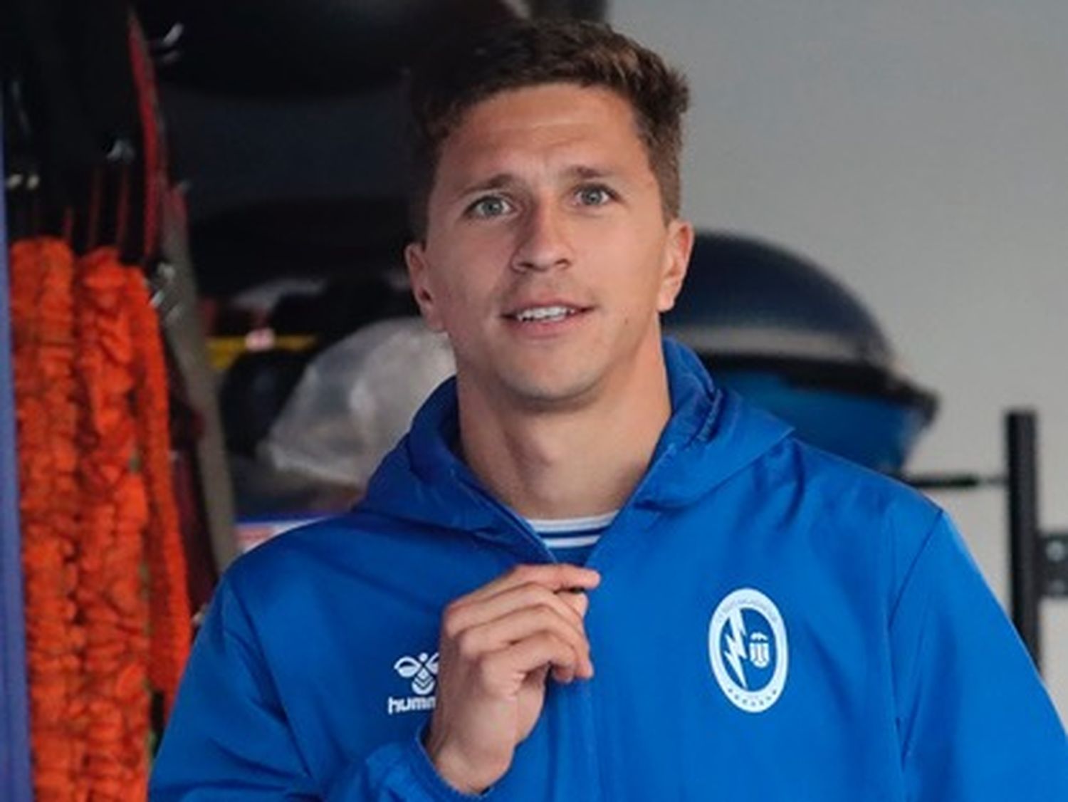 Gianluca Simeone se retiró del fútbol a los 27 años para ser representante