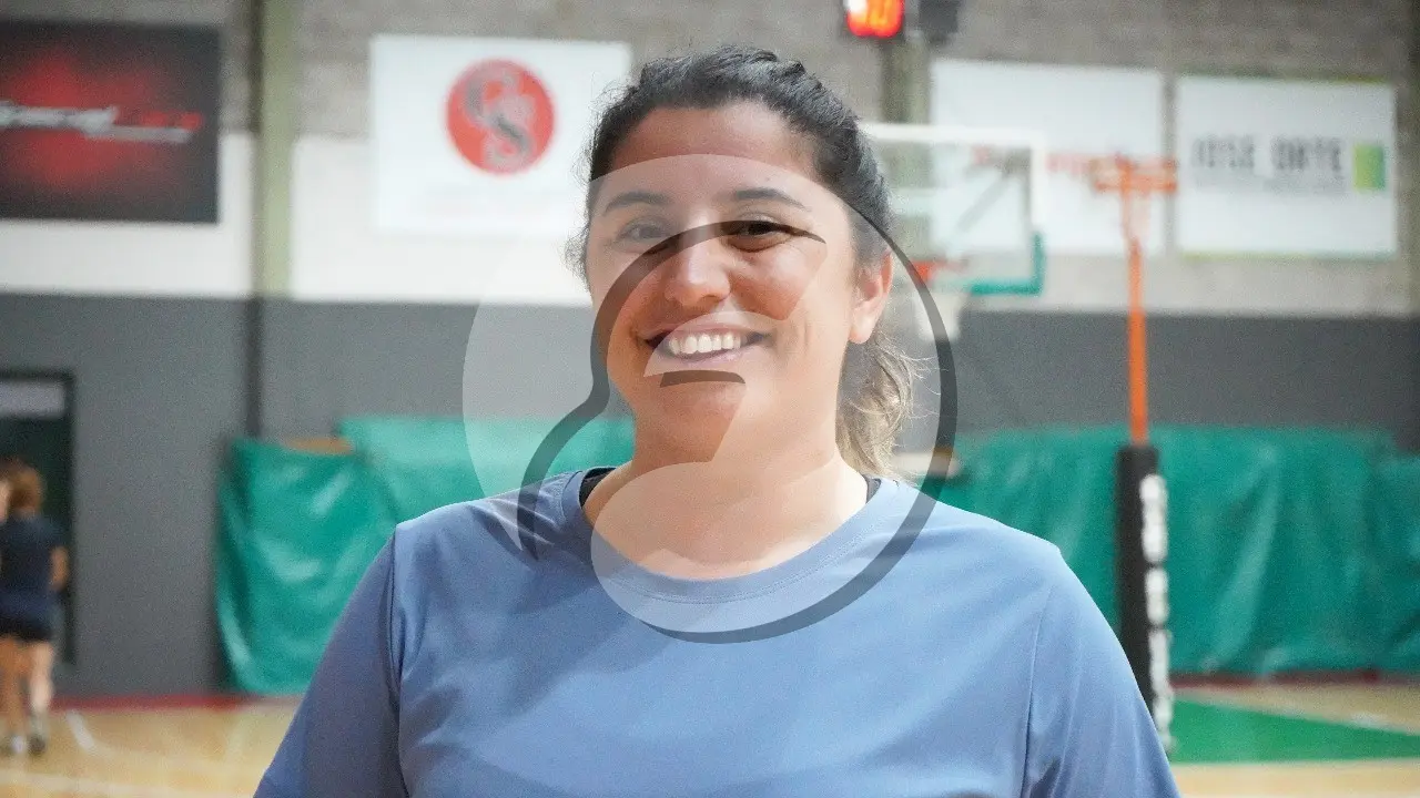 Agustina Simonetti, entrenadora del cestoball de Centro Basko