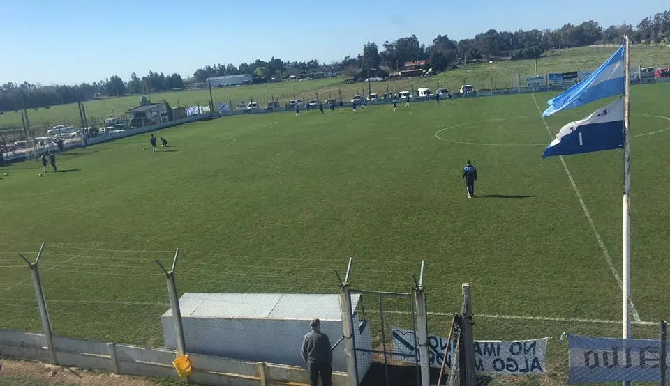 Estación e Independiente (SC) golearon en la tarde de sábado