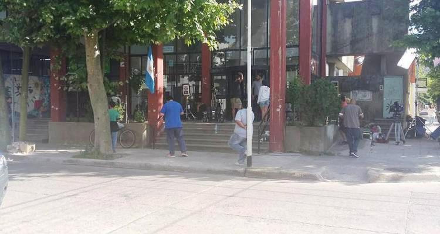 La Defensoría del Pueblo funcionará en el edificio del excorreo