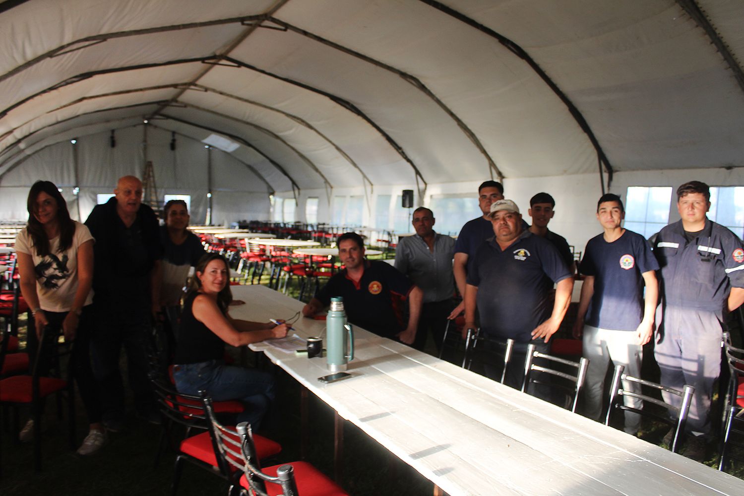 Se realiza el almuerzo por el 50 aniversario de Bomberos