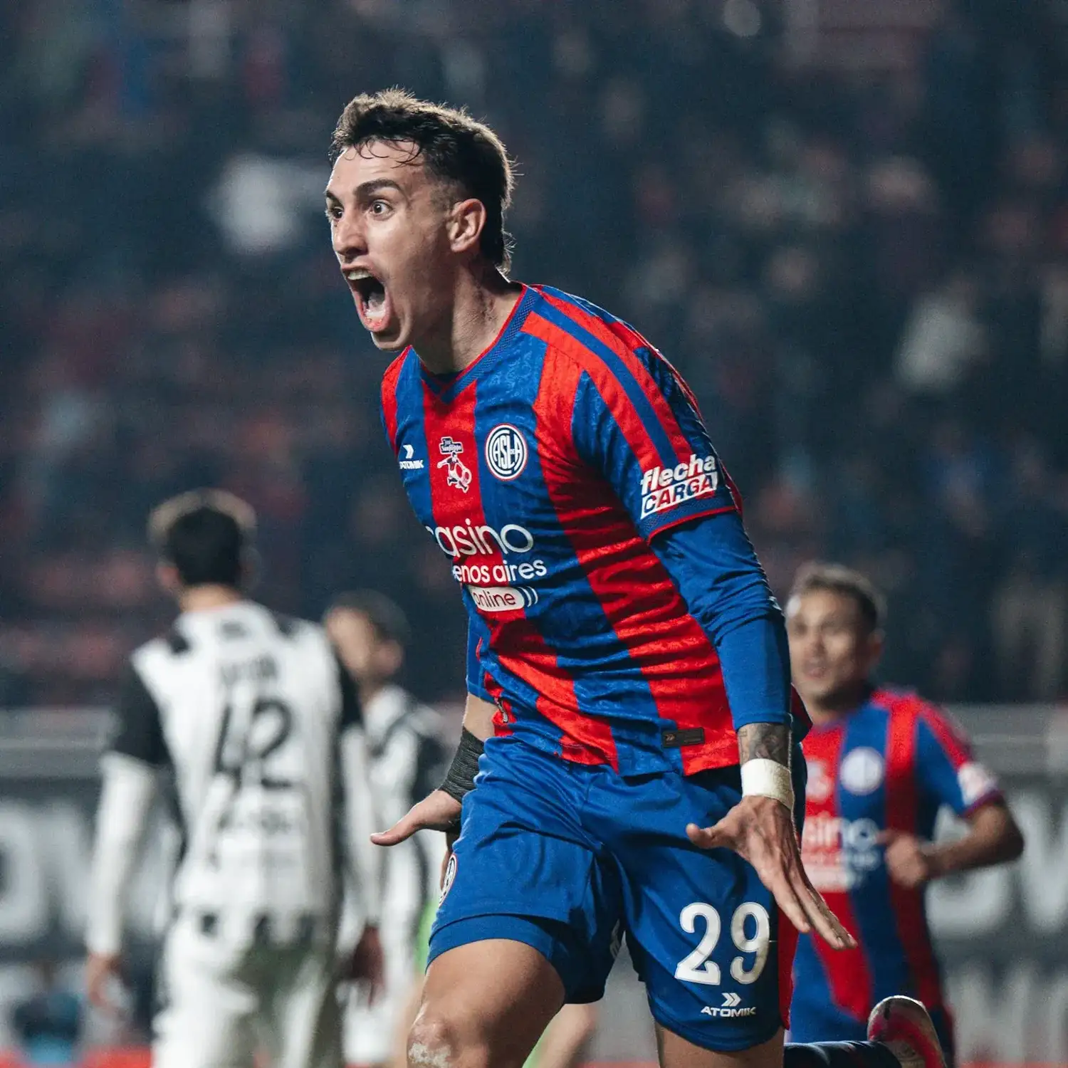 Auzmendi logró la ventaja sobre el final.
