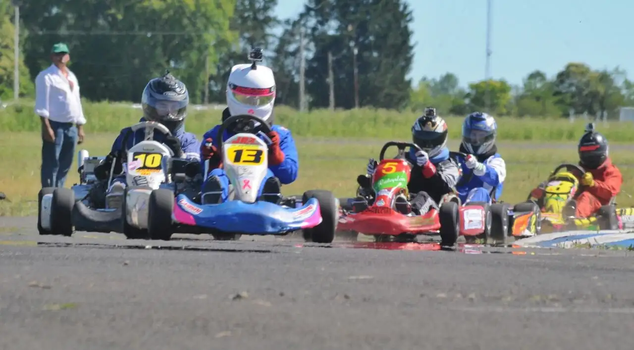 El Karting Asfalto Gualeguaychú coronó a sus campeones en el Autódromo