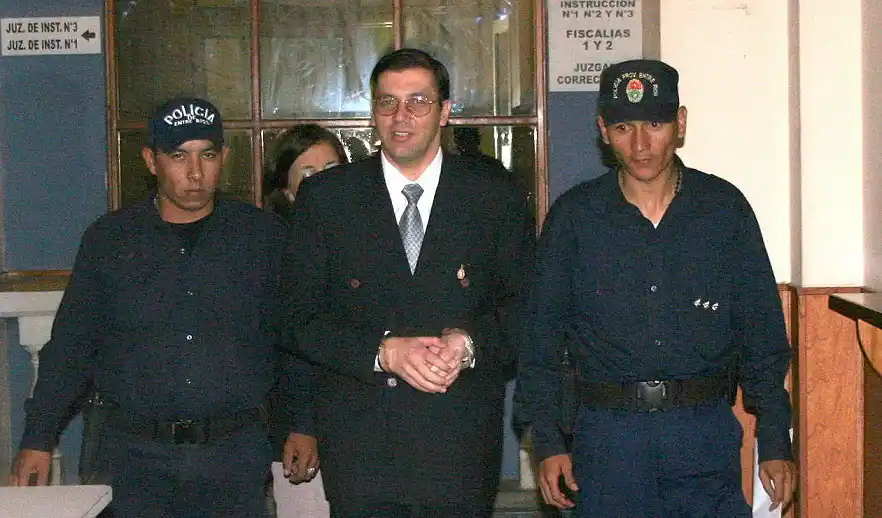 El ex tesorero Giménez está cerca de quedar libre y no se recuperó el dinero 