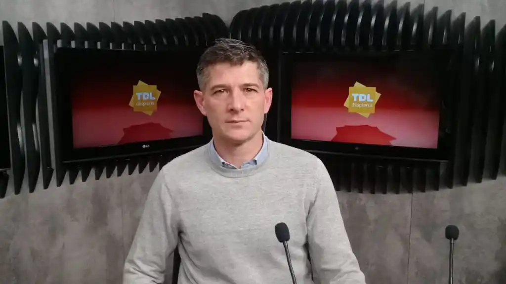 Facundo Llano en el desayuno de Tandil Despierta