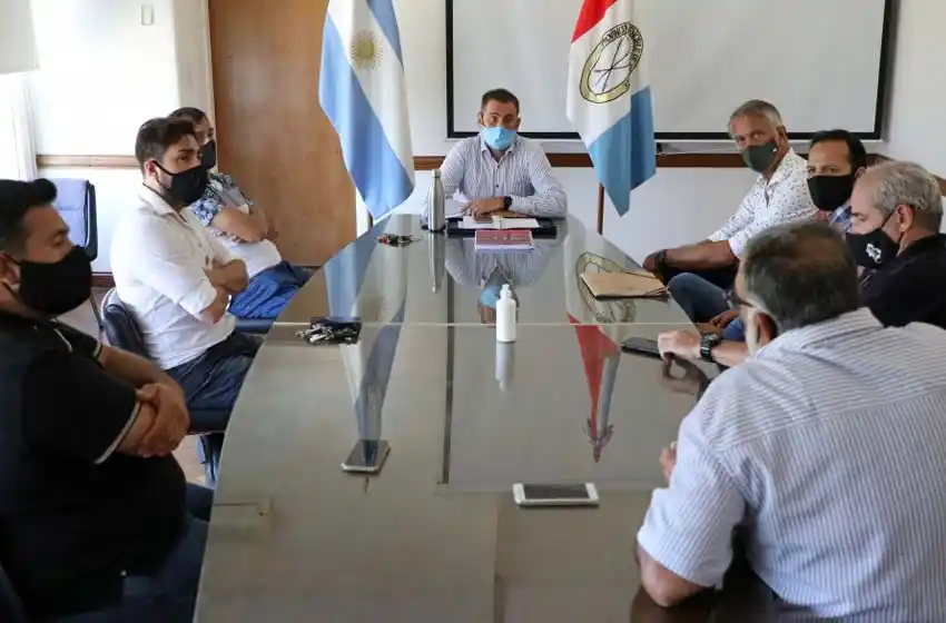 Confirman la continuidad de la asistencia económica a salones de eventos