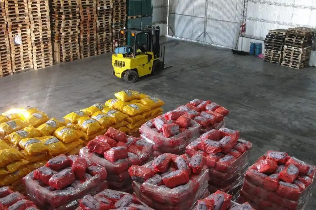 Santa Rosa de Calchines inaugura una planta para aprovechar descartes de zanahorias