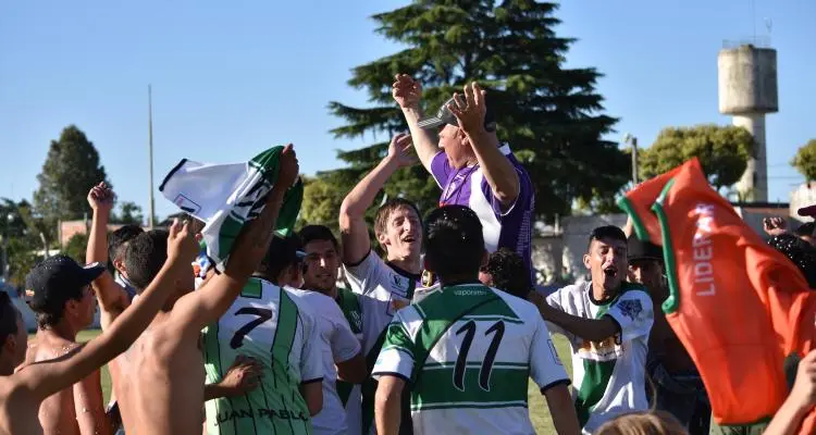 Siete años después, Banfield gritó campeón