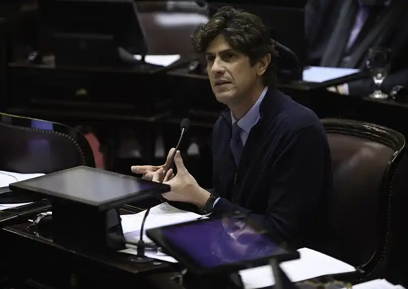 El Senado aprobó aumento de jubilaciones y la nueva fórmula