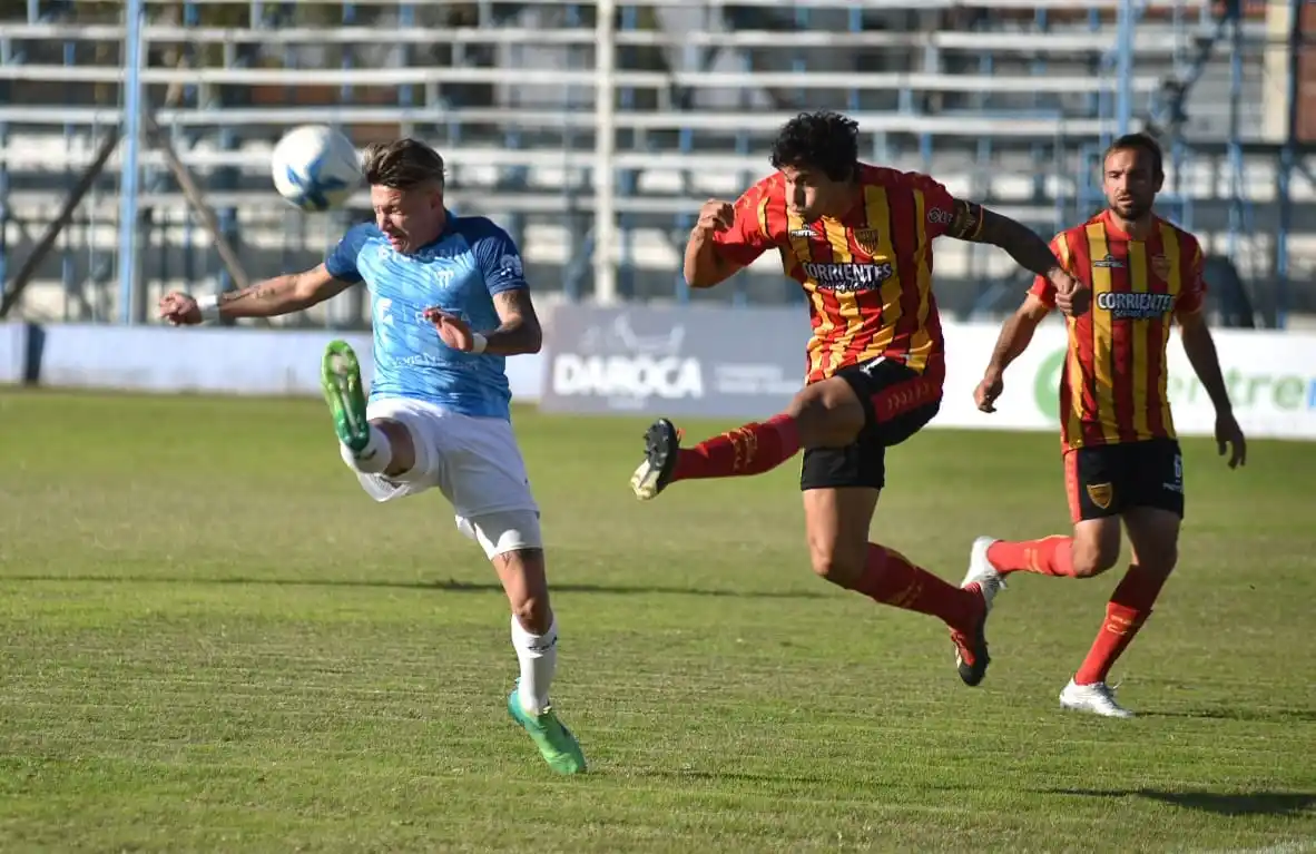Juventud viaja esta tarde a Salta para jugar el sábado ante Gimnasia y Tiro