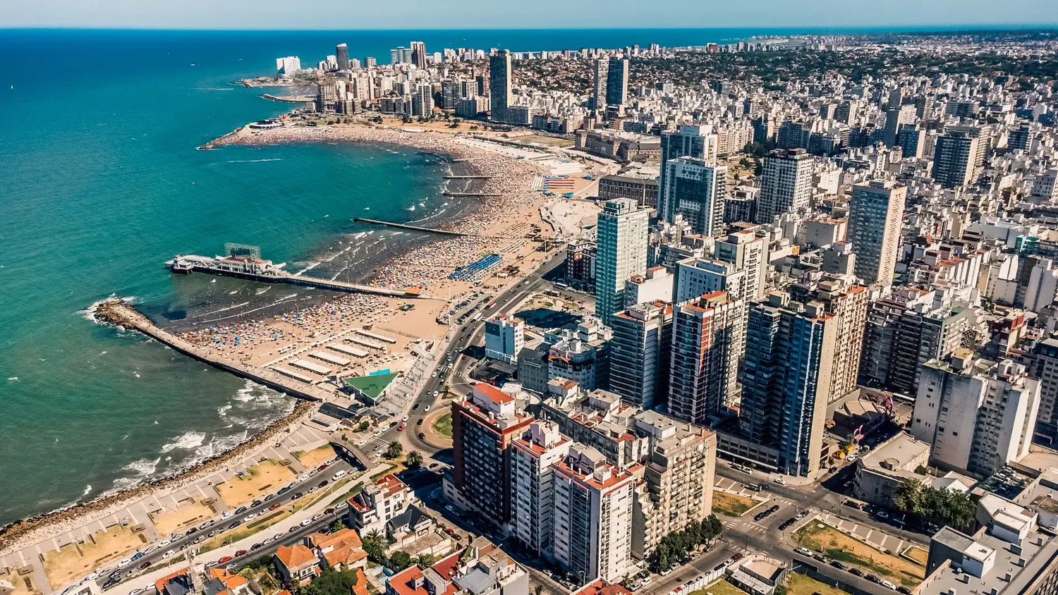 Entre el 1 de diciembre y el 28 de febrero arribaron 3.141.427 visitantes, mientras que en la temporada anterior habían sido 3.263.727.