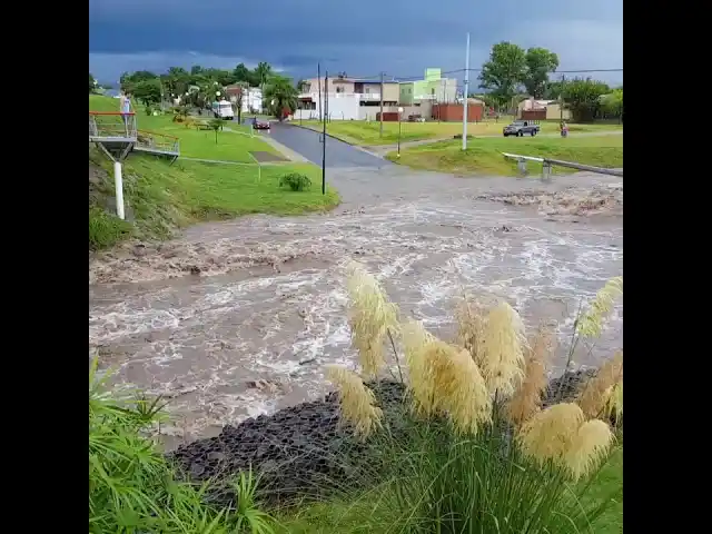 Imágenes de la lluvia en Valle María