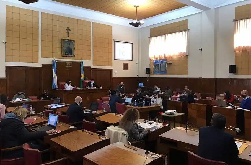 Aprueban el Régimen Especial de Habilitaciones y el "Compre Marplatense"