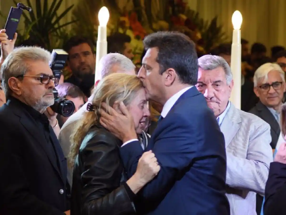 Entre lágrimas Adriana Nazario dijo: "Se fue el hombre de mi vida"