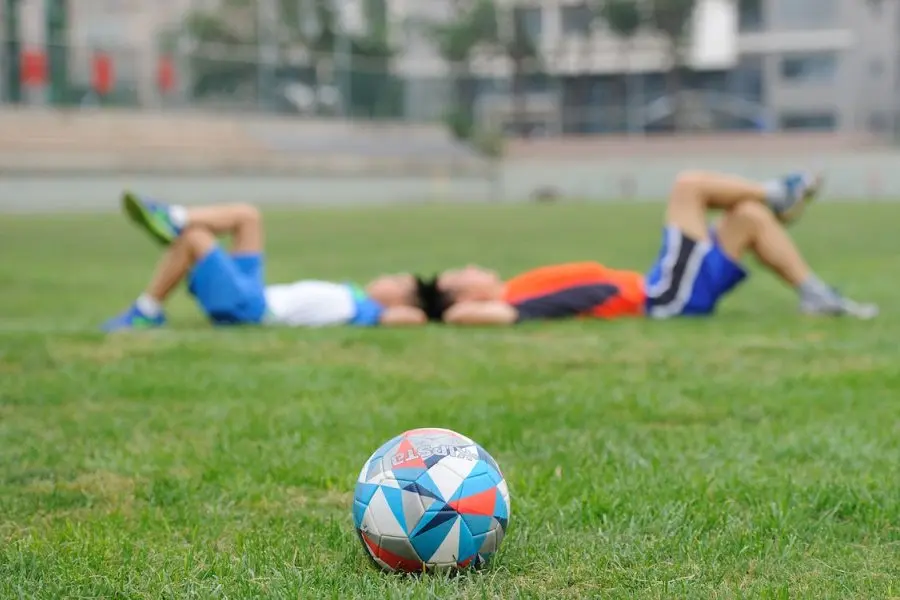 Milei incluyó en el DNU la modificación para convertir los clubes de fútbol en Sociedades Anónimas