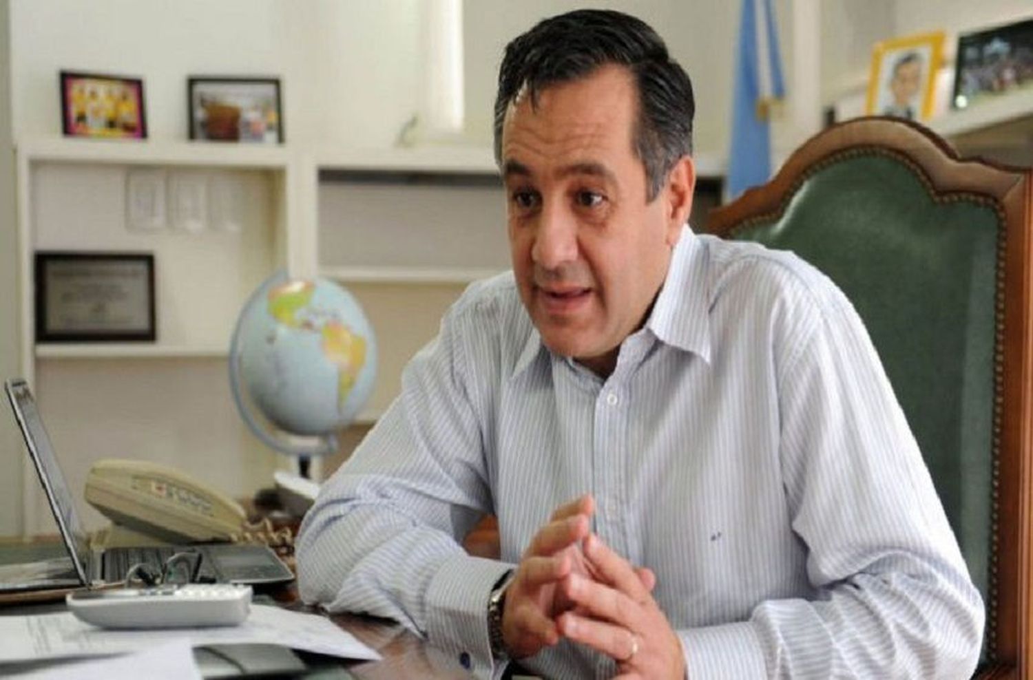 Finocchiaro le pegó duro a los docentes y Alesso lo trató de “barrabrava”