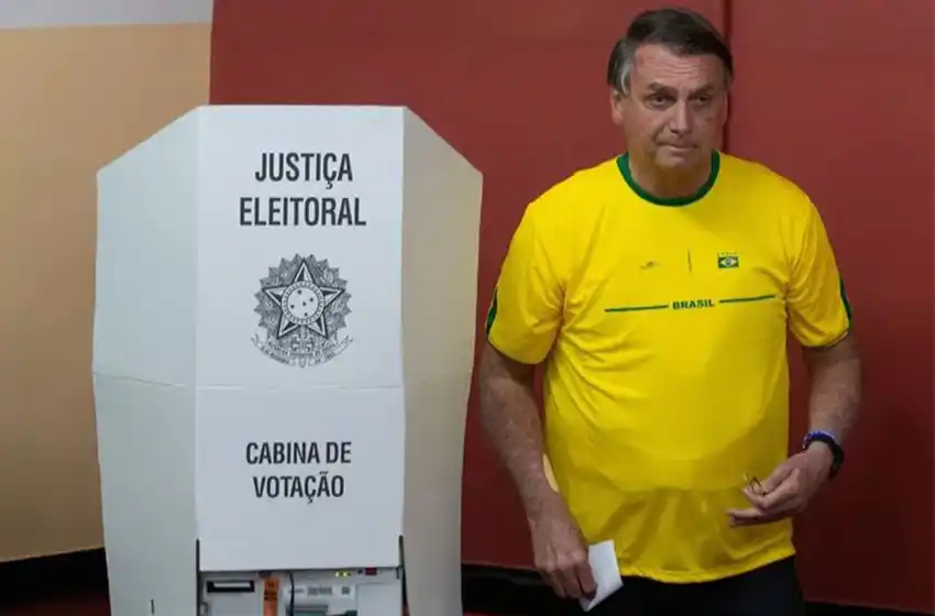 Jair Bolsonaro impugnó algunos resultados del ballotage que ganó Lula da Silva