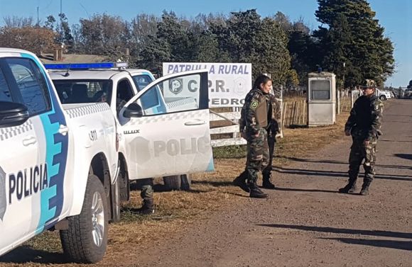 Robaron en un campo en paraje Tablas: se llevaron una ternera y mataron un perro pitbull