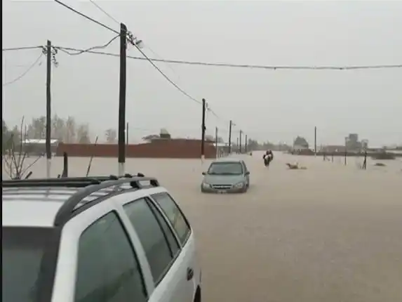 Sud América y Unión del Suburbio lanzan una colecta para ayudar a los afectados por el temporal en Zárate y Campana