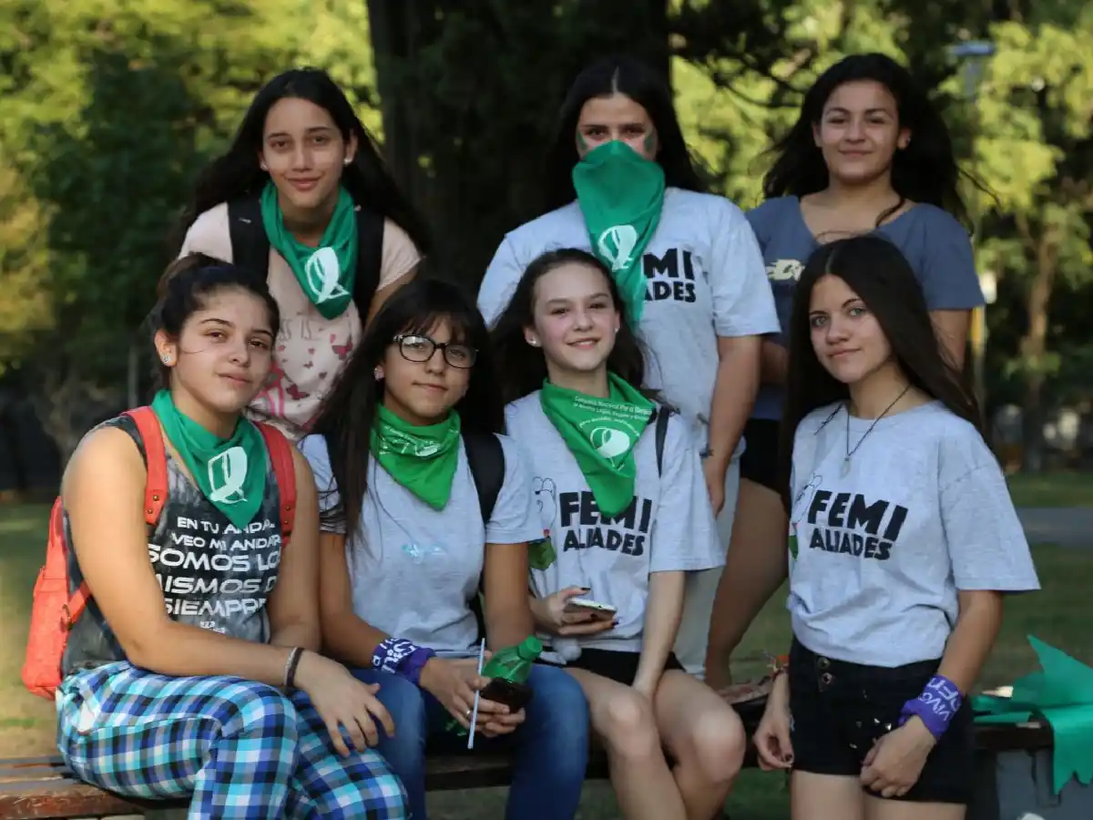 Adolescentes, protagonistas del  “pañuelazo” verde en San Francisco 