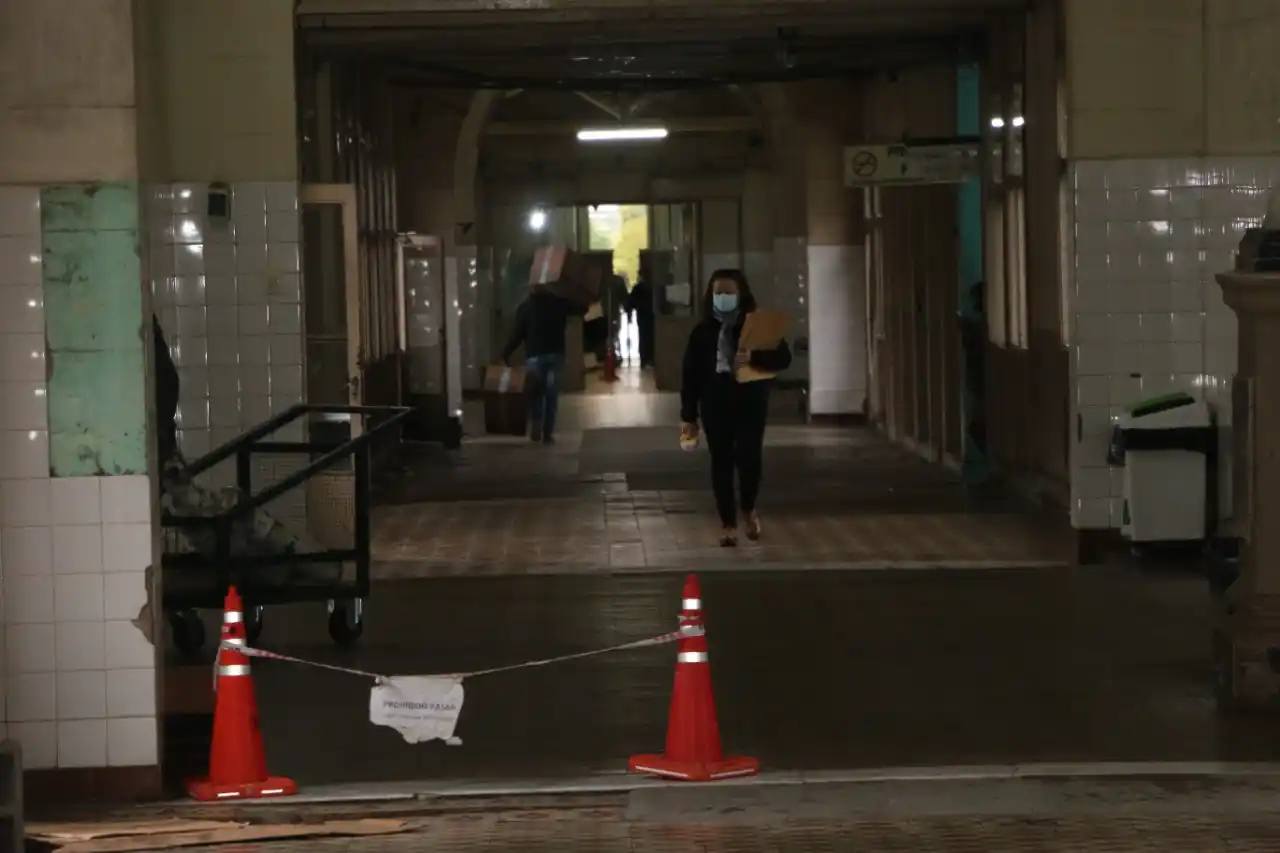 El médico que fue armado había sido apartado del Hospital pero la Justicia obligó a que siga trabajando