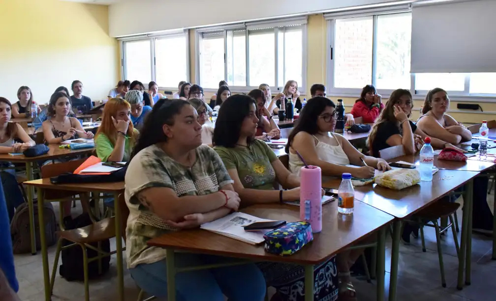 Los ingresantes de Ciencias Sociales de la Unicen contaron sus experiencias.