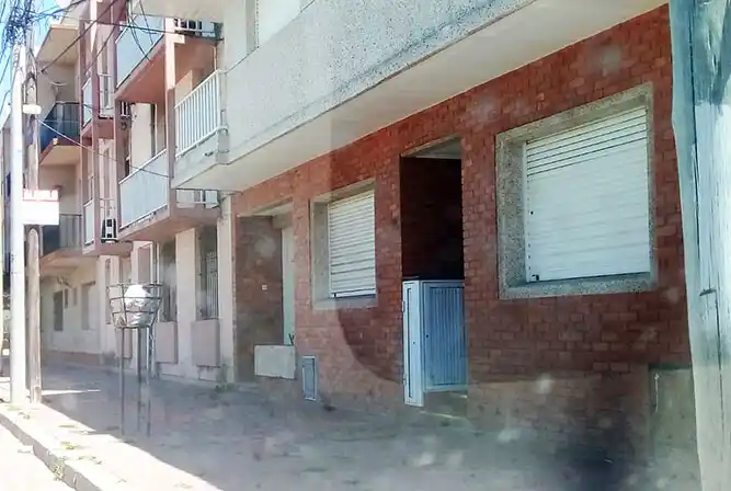 Policías intervinieron en una fuerte discusión entre vecinos